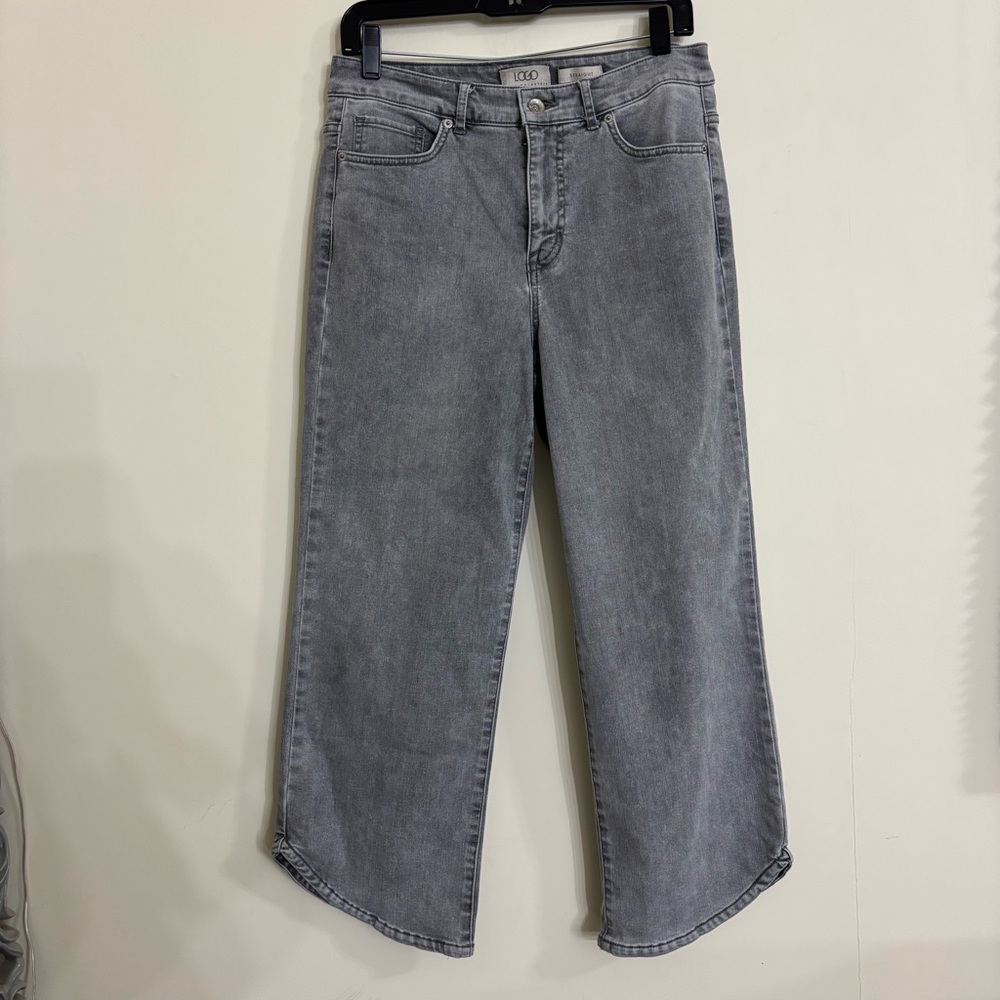 LOGO Lori Goldstein Jeans